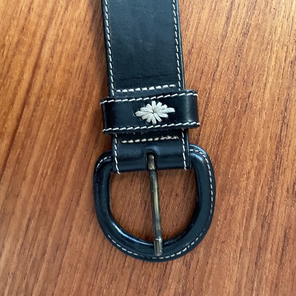 Rare Vintage L.L. Bean Leather Belt - Women’s Small - Picture 2 of 4